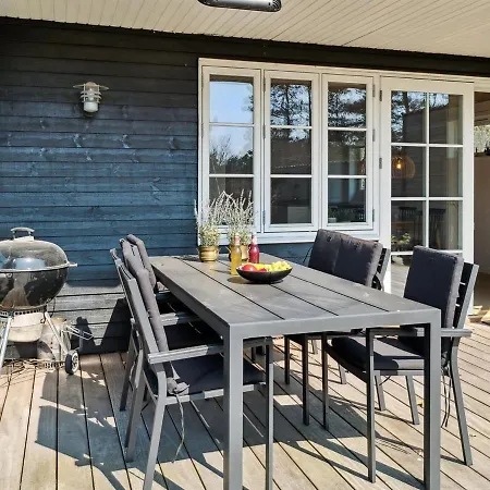 Prázdninový dům Peadda - 150m From The Sea In Bornholm By Interhome *